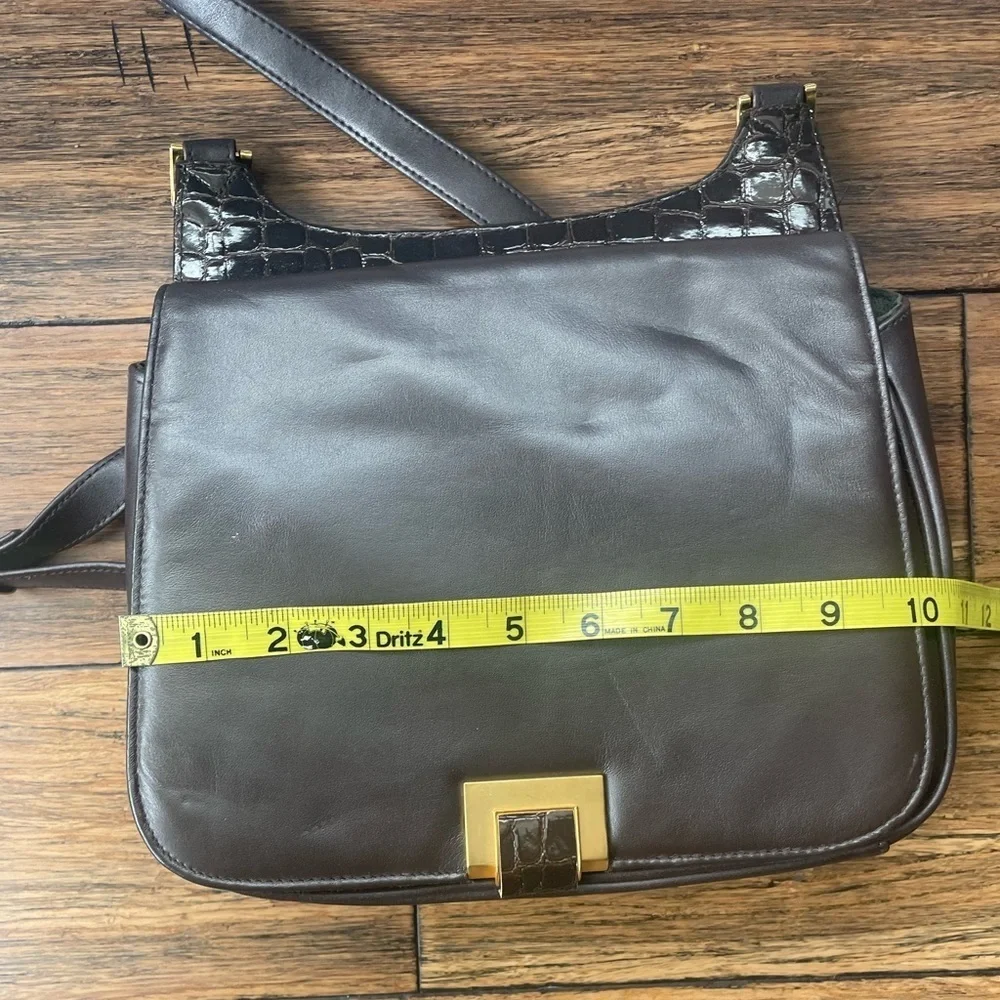 Messenger bag🤎vintage crossbody purse shoulder bag croc embossed brown bag